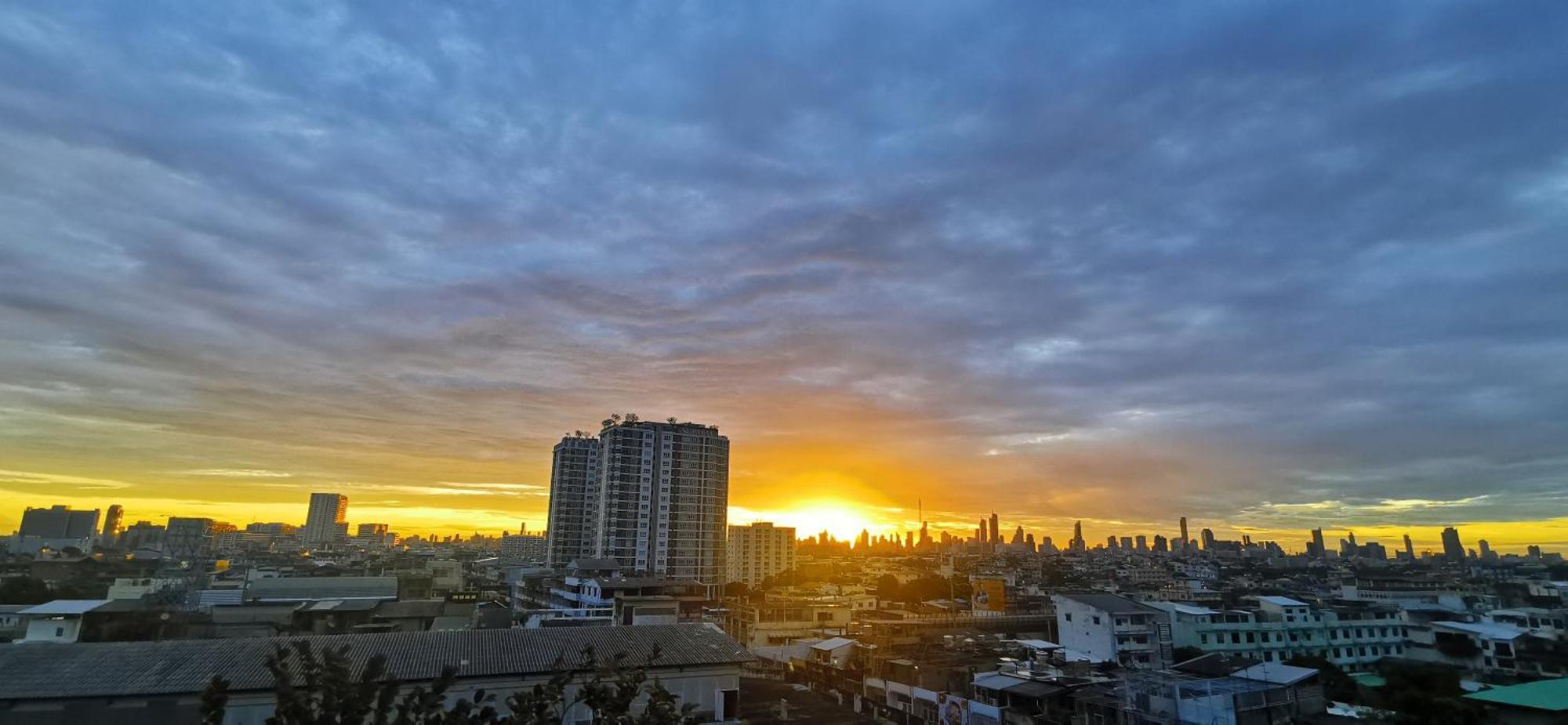 Suncity Condo Bangkok Eksteriør billede